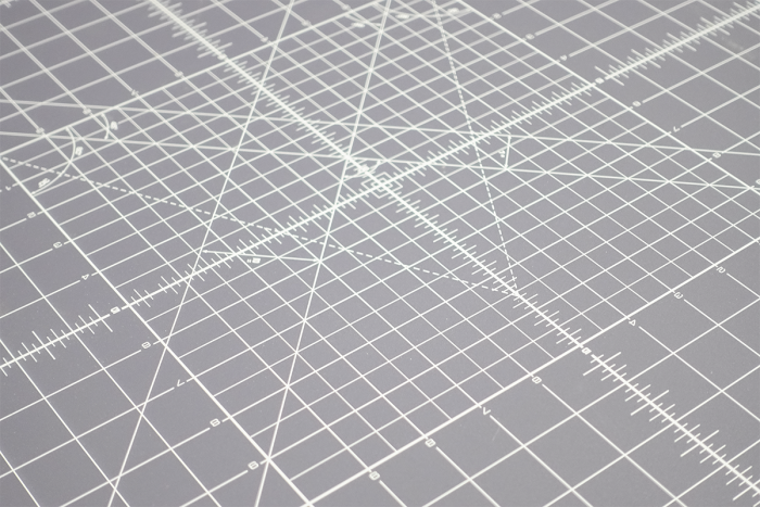 Measuring cyber risk Light