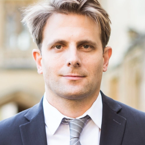 Dr. Lucas Kello